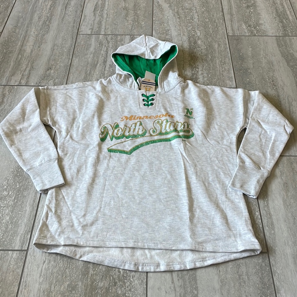 Vintage hockey cream hooded jacket/sweater for men